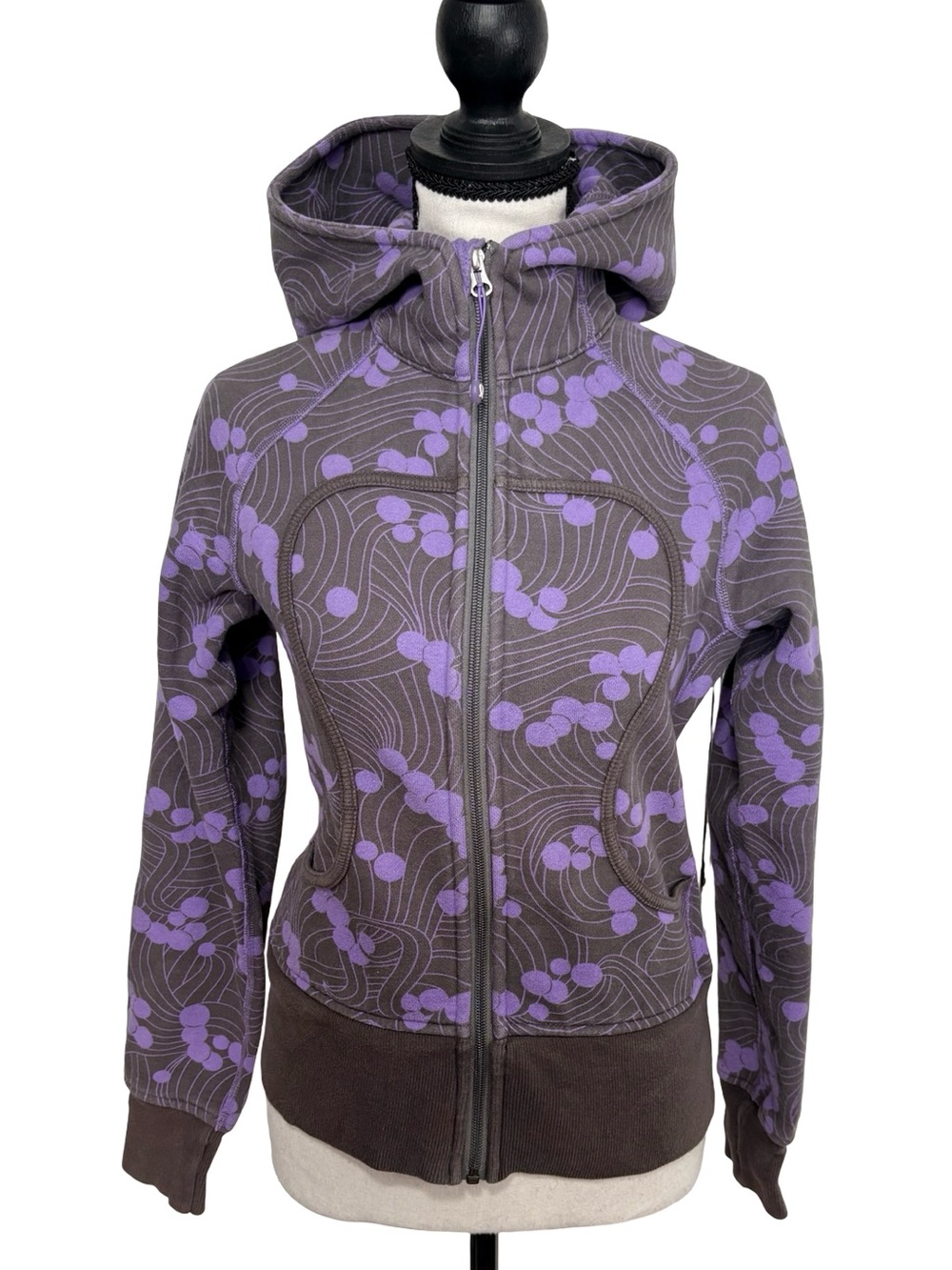 Lululemon‎ Scuba Hoodie Size 4 Purple Floral Full Zip Thumbholes Fleece Gray